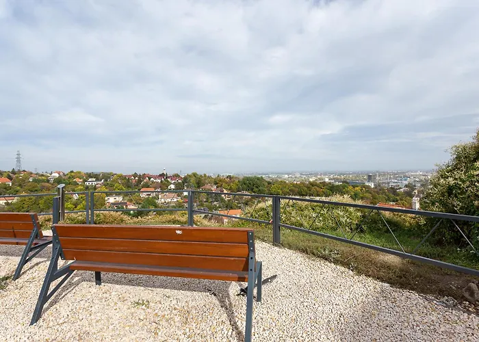 Rivercity South Buda Hills דירה