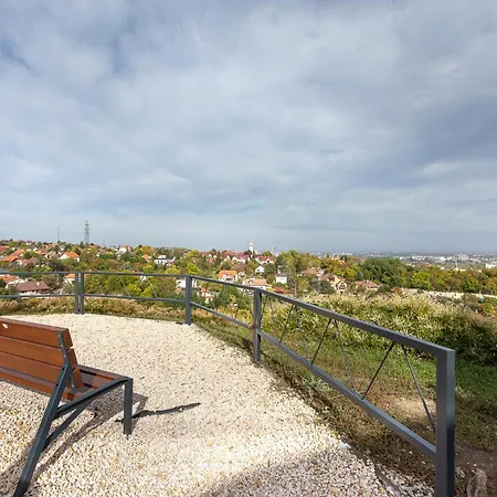 Rivercity South Buda Hills * Boedapest