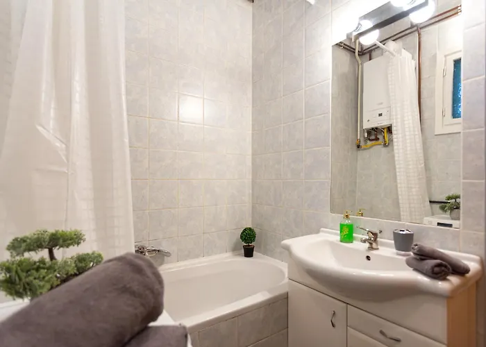 Rivercity South Buda Hills Apartment