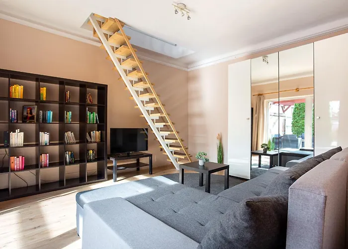 Rivercity South Buda Hills Apartment *